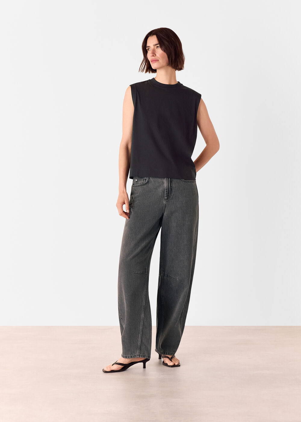 Edie Sleeveless Vest