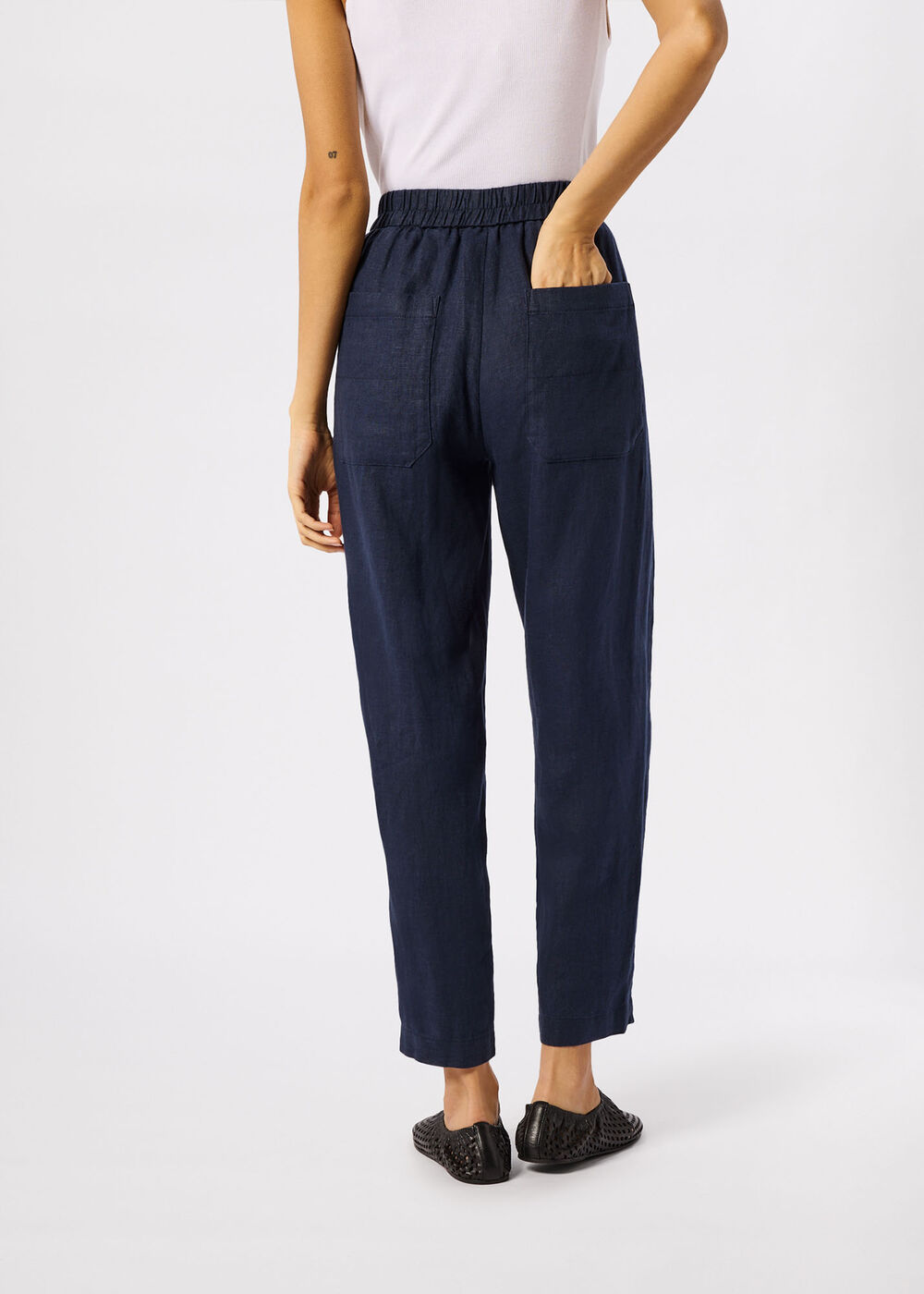Linen Barrel Leg Trouser