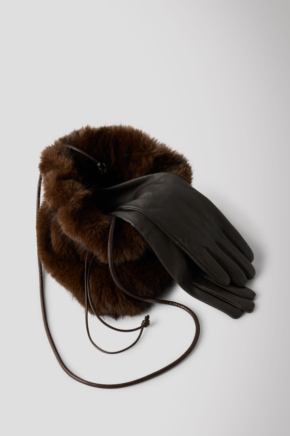 Drawstring Faux Fur Bag