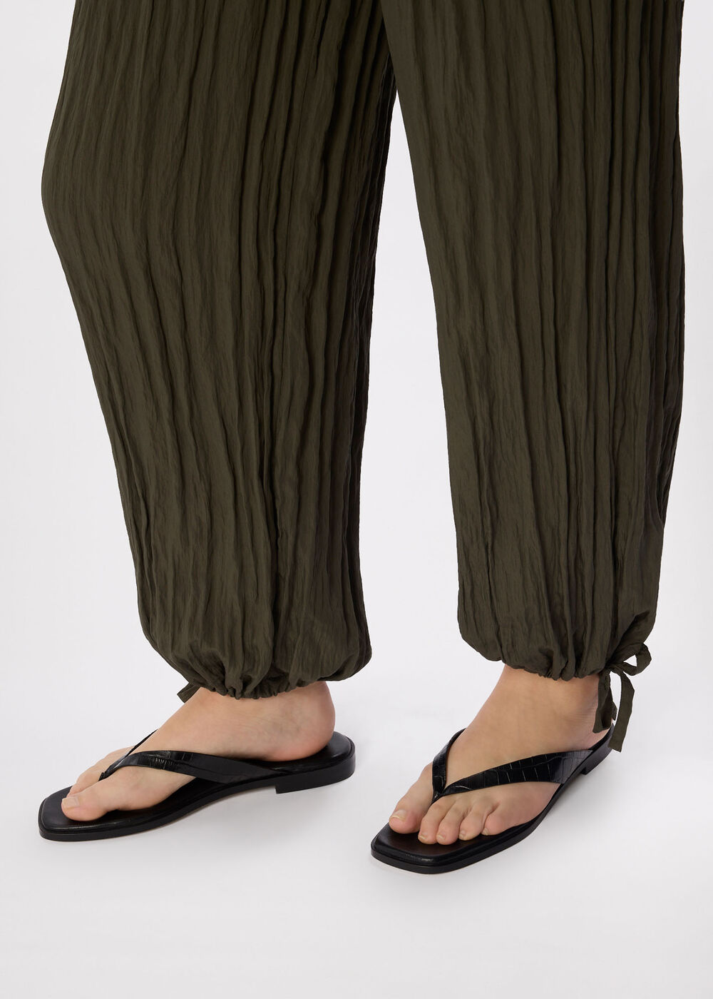 Relaxed Tie Hem Trouser