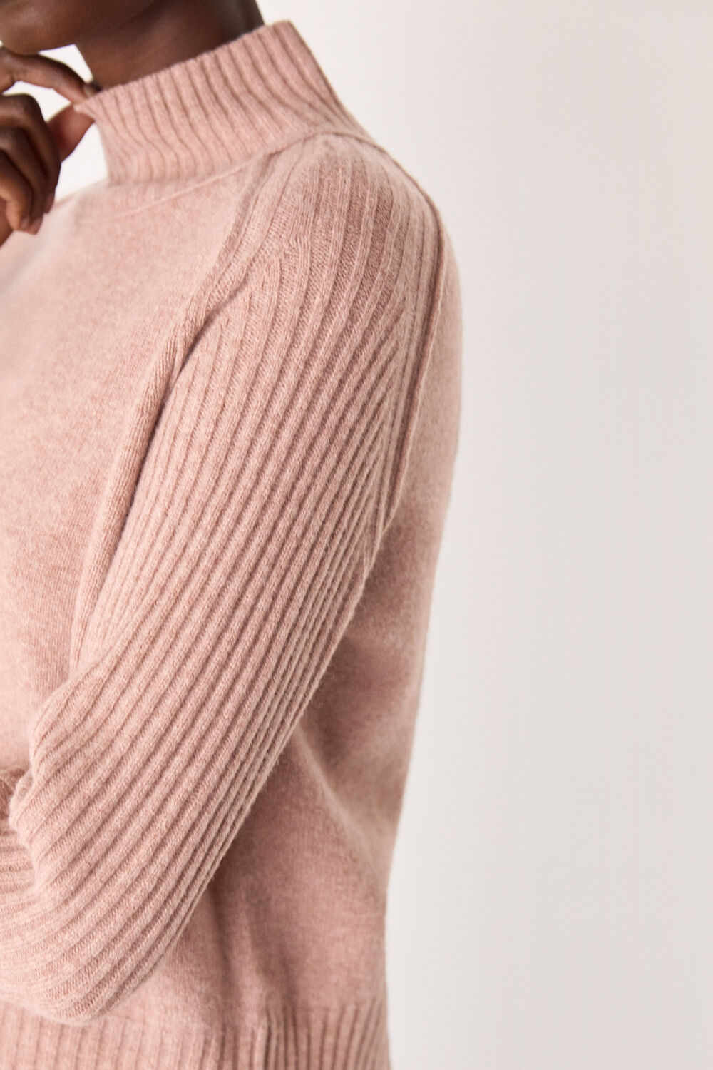 Wool Funnel Neck Knit