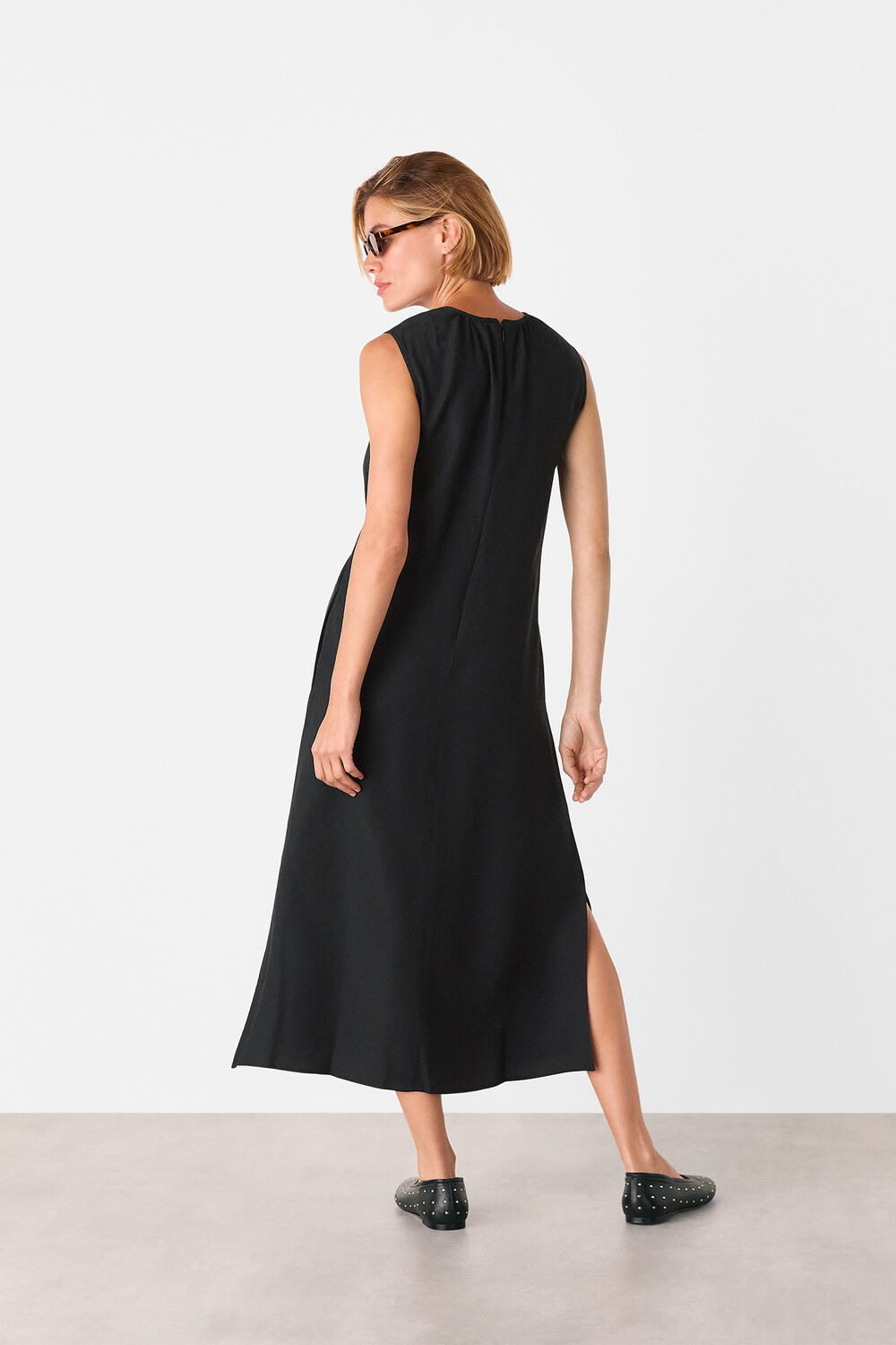 Sleeveless Midi Dress