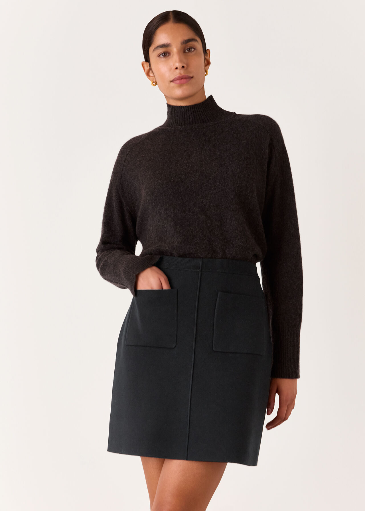Patch Pocket Knitted Skirt