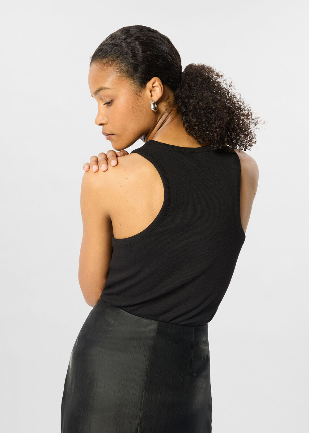 Classic Ribbed Vest