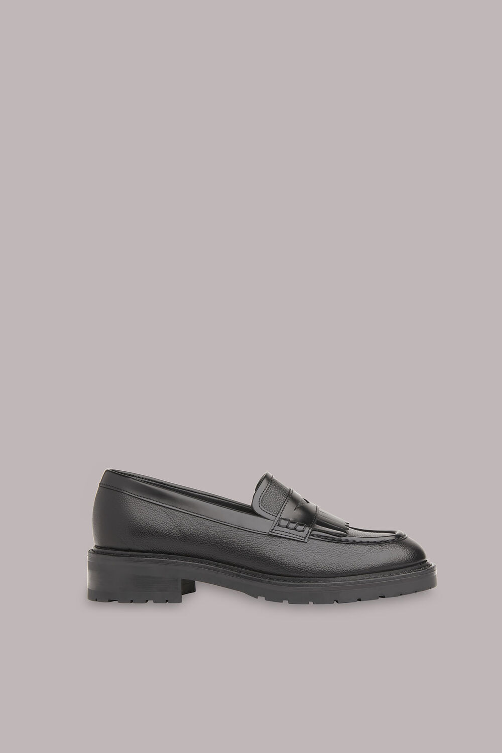 Black Camber Chunky Loafer