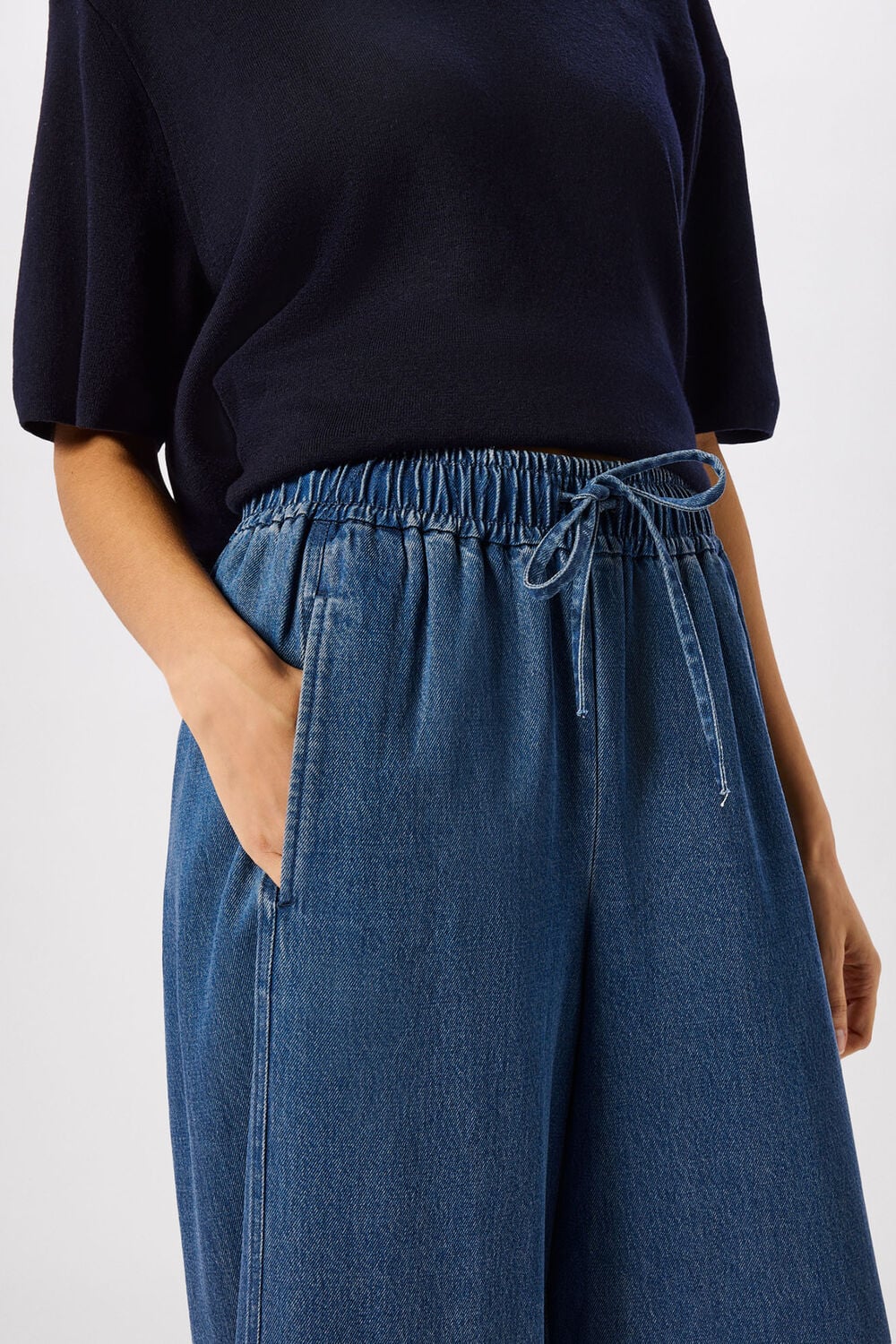 Blue Denim Casual Drawstring Barrel Trouser