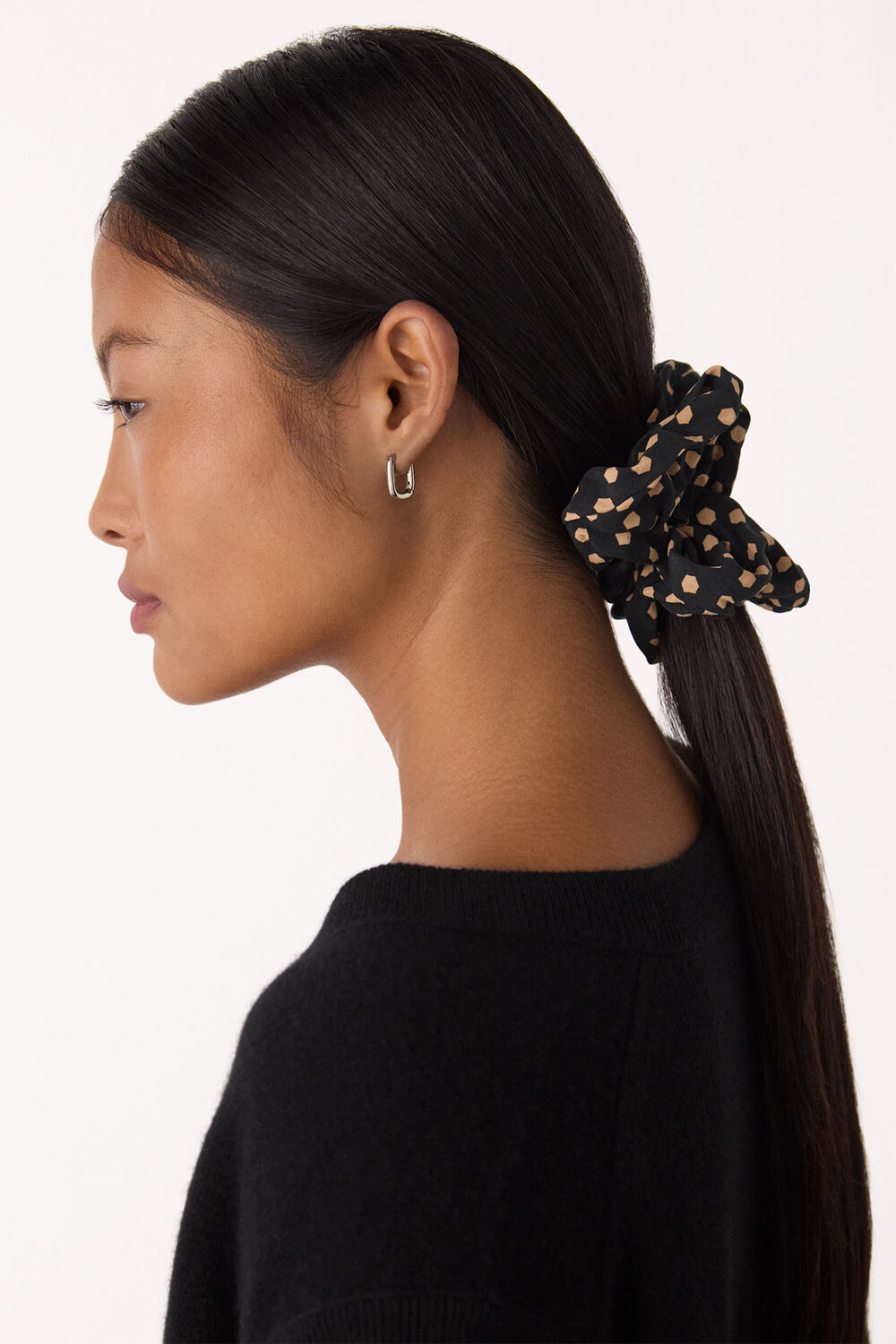 Black Spot Scrunchie