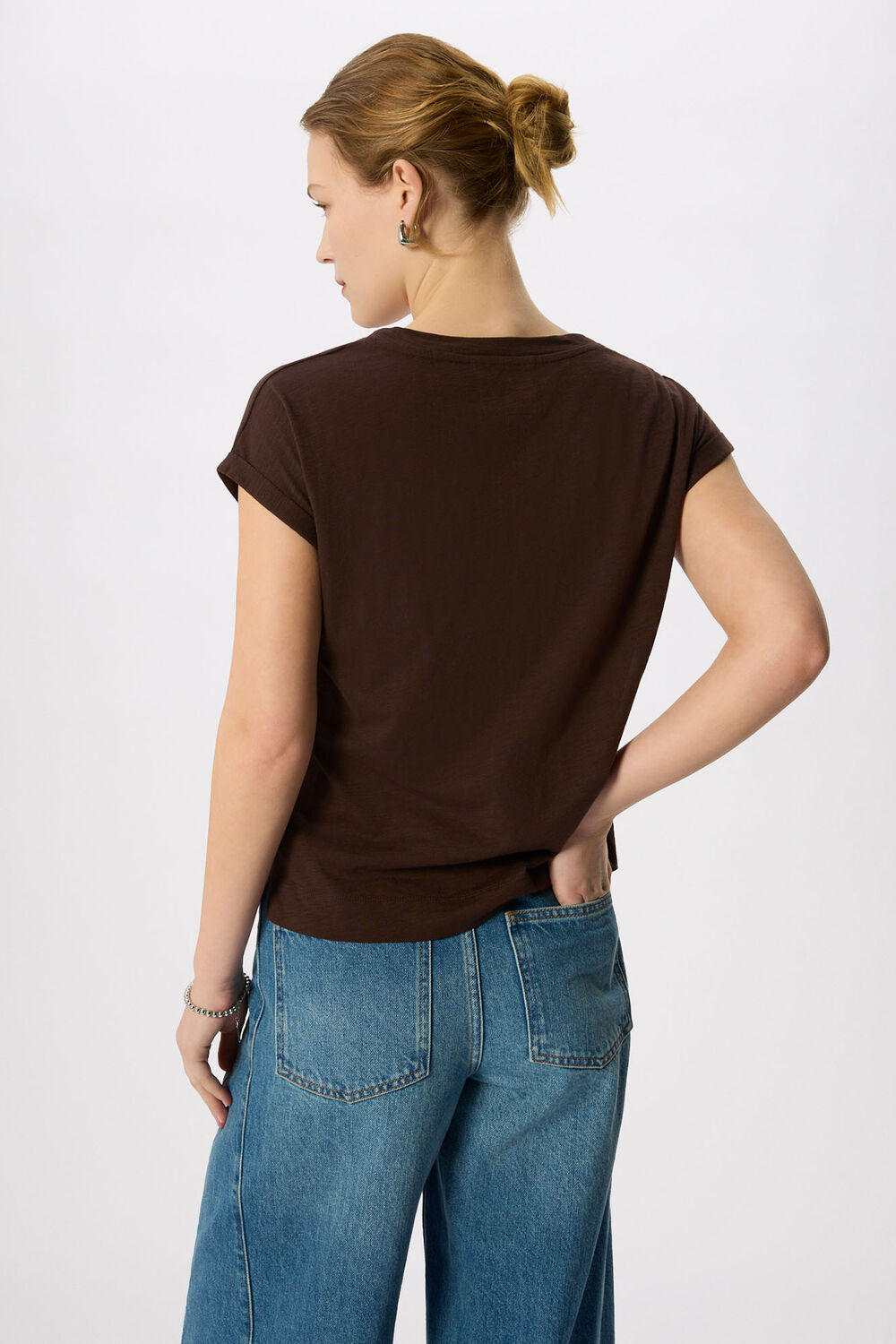 Willa V-Neck Cap Sleeve Tee