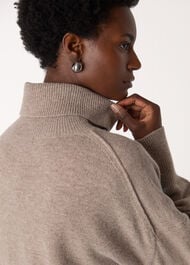 Wool Roll Curved Hem Knit