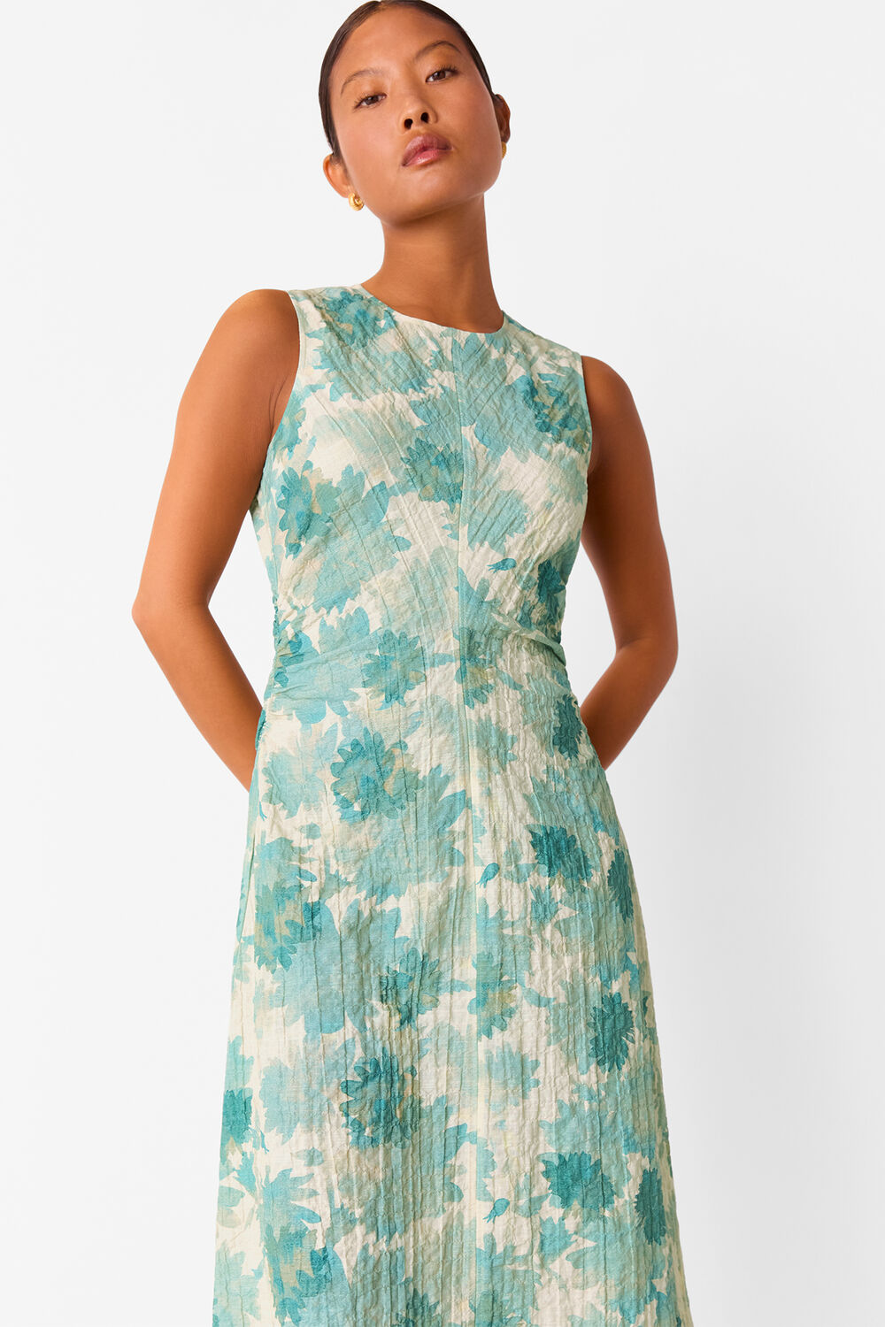 Blue Petite Floral Textured Midi Dress