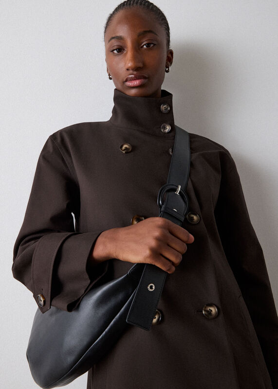 Black Sia Curved Crossbody Bag