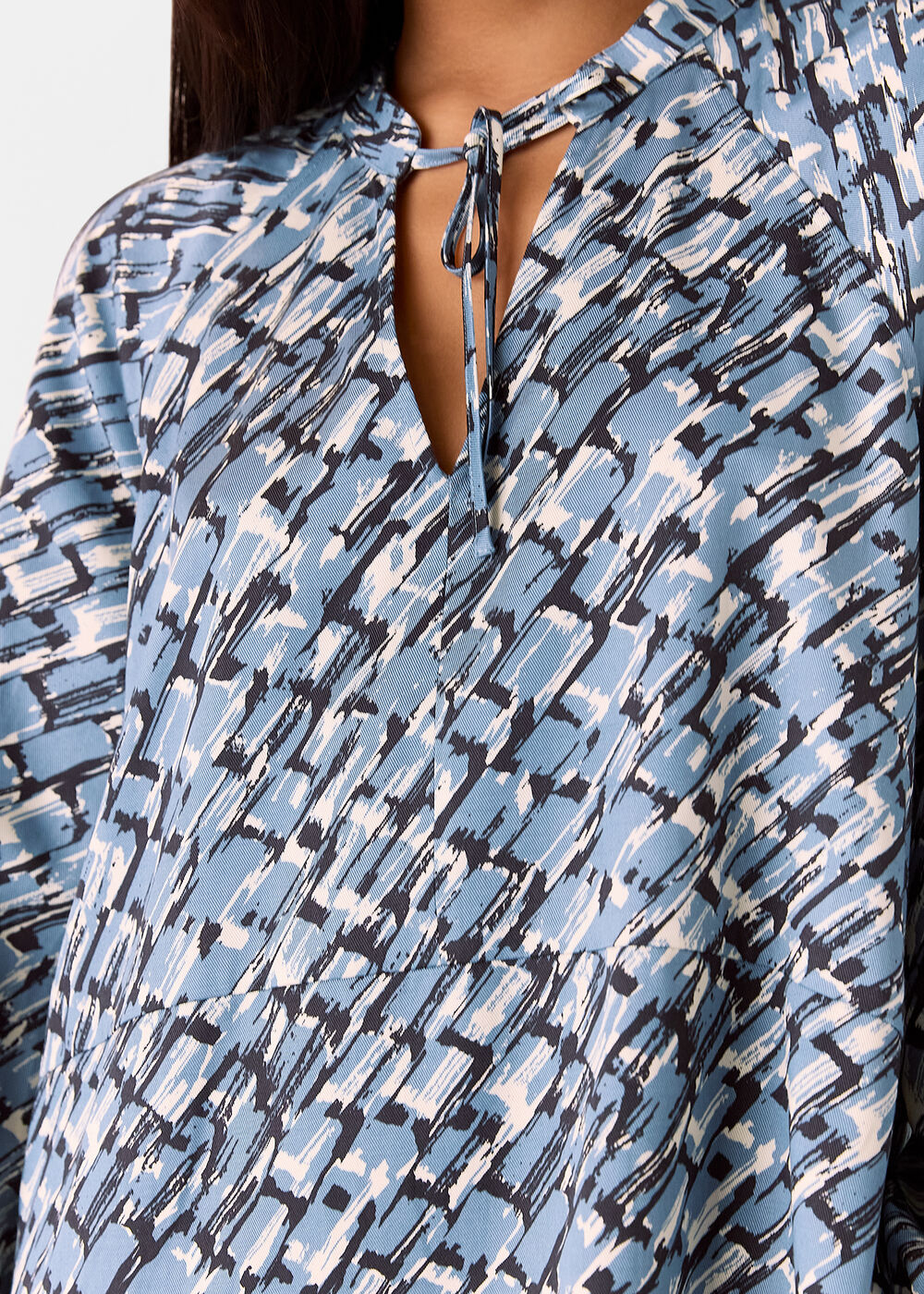 Petite Feathered Wing Marnie Dress