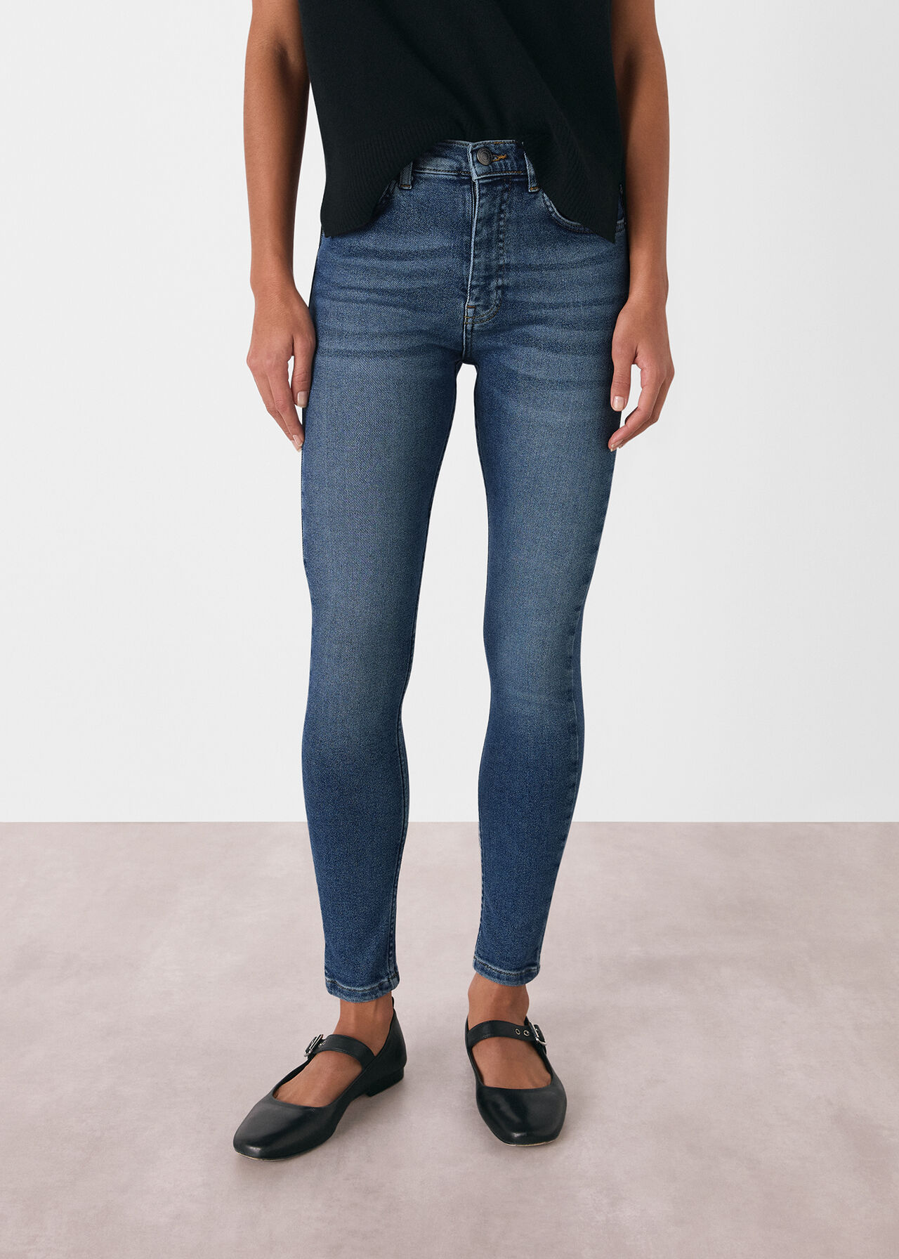 Stretch Sculpted Skinny Jean