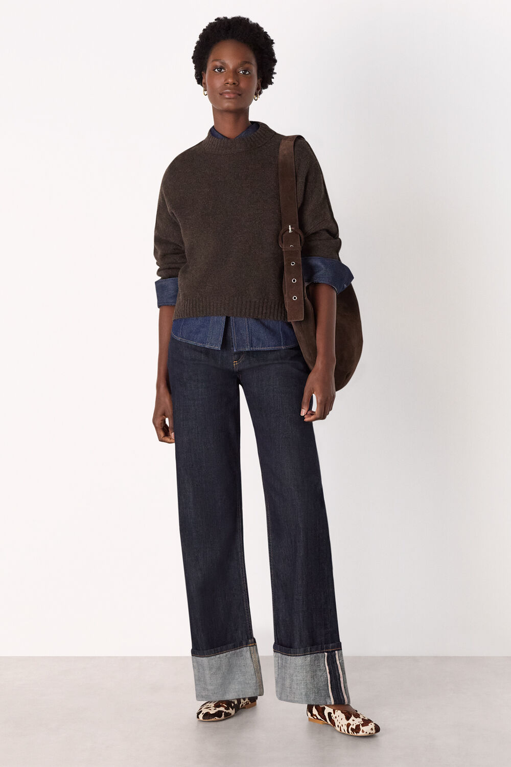 Brown Wool Curved Hem Knit