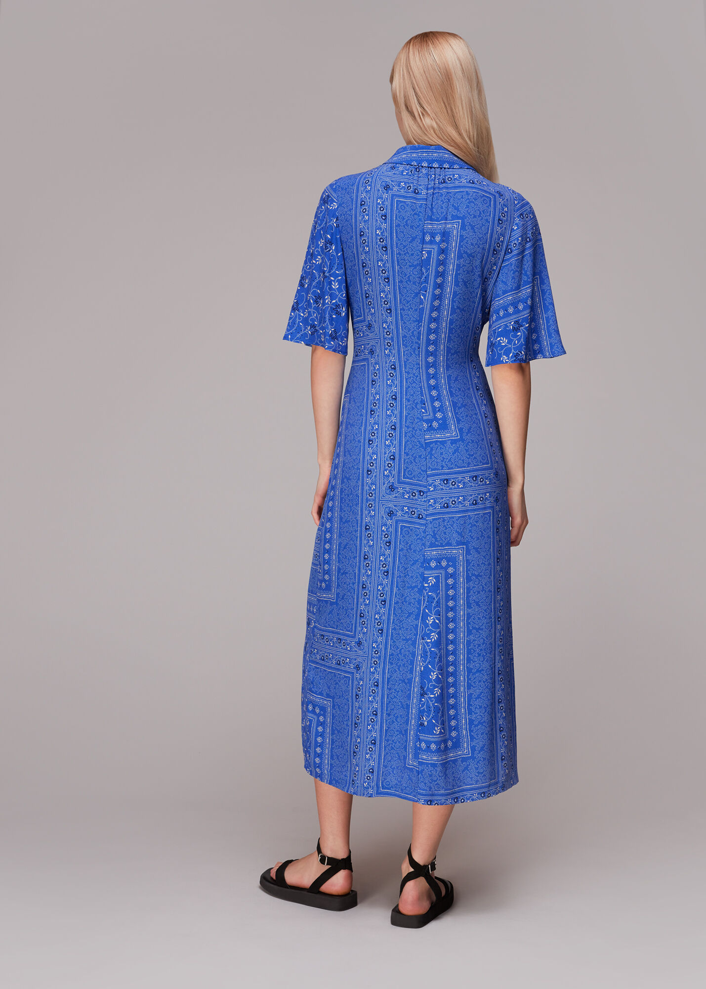 tweed blue dress Feeling Like A Queen Light – Shop the Mint VACAY DRESS SIZE:42 Pin by gatsbysnotebook on