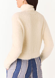 Isla Cropped Fluffy High Neck
