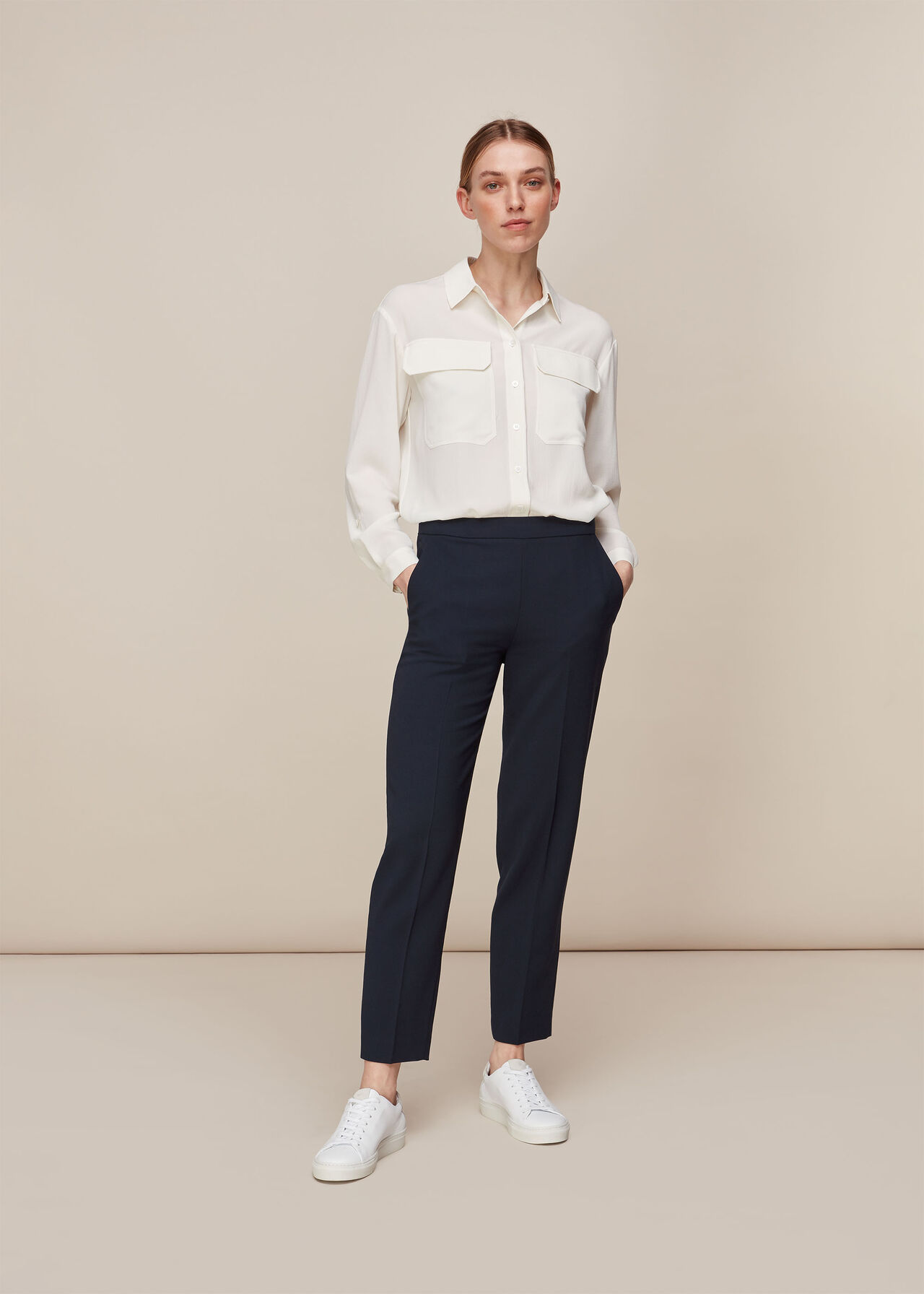 Elasticated Linen Trousers in Navy – albam Clothing