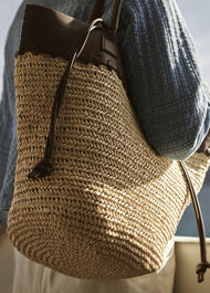 Ruhi Collar Straw Tote