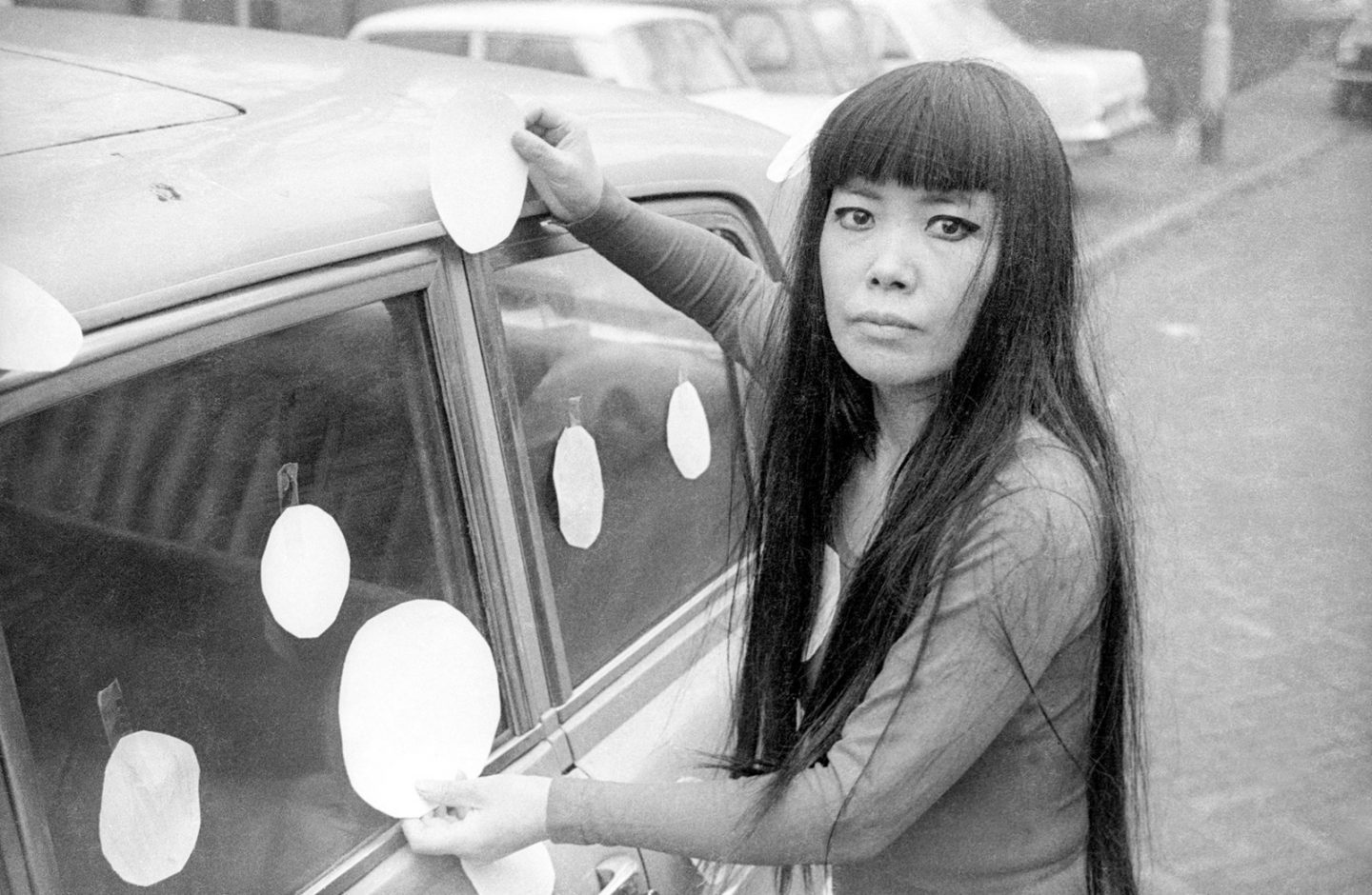 Collecting guide: 10 things to know about Yayoi Kusama